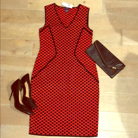 NYDJ Dresses & Skirts - **NWT** NYDJ brand slimming dress